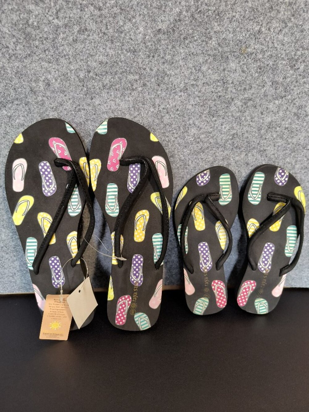 Raya Sun Matching Flip Flops – Women's Size 8 & Children's Size 12 – 2 Pair Lot